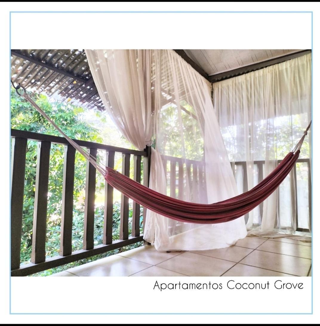 Cabinas Coconut Grove Puerto Viejo de Talamanca Bagian luar foto