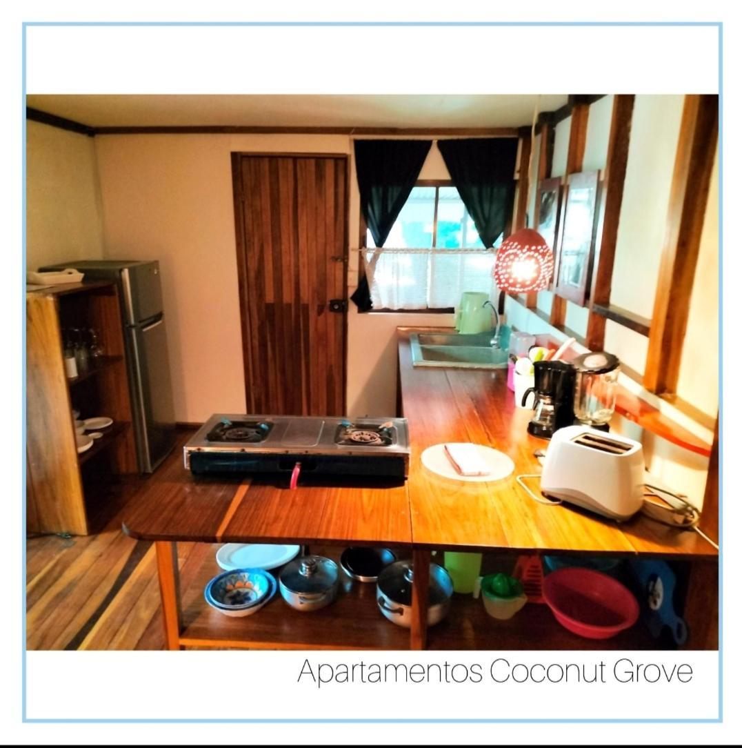 Cabinas Coconut Grove Puerto Viejo de Talamanca Bagian luar foto